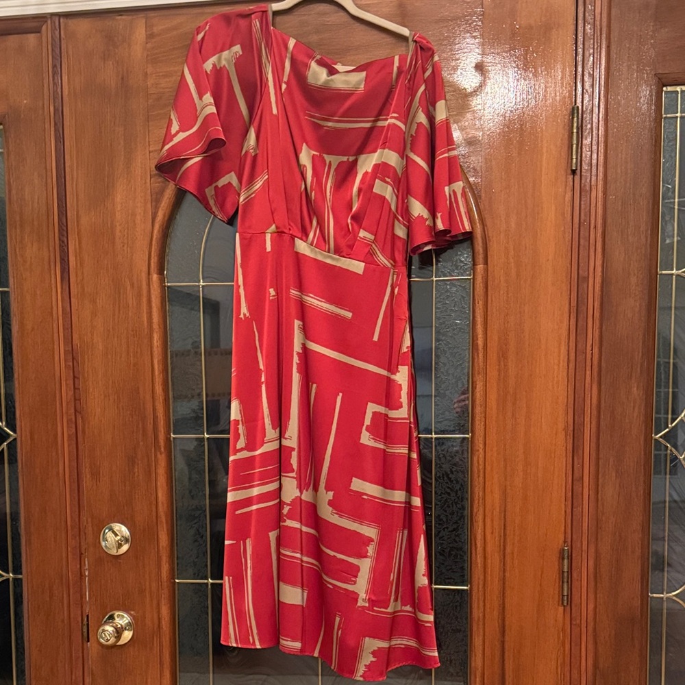 Banana Republic Red and Beige Midi Dress